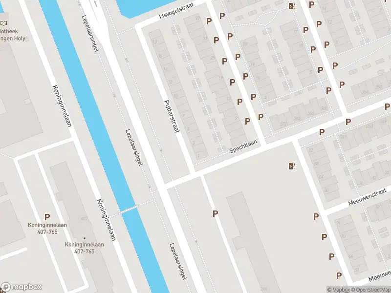 Ambulance met gepaste spoed naar de Putterstraat in Vlaardingen