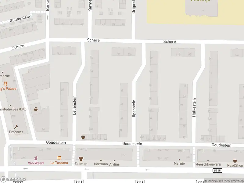 Ambulance met grote spoed naar de Ilpenstein in Rotterdam