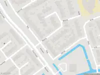 Ambulance met grote spoed naar de Wijting in Hellevoetsluis