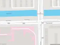 Ambulance met gepaste spoed naar de Louis Bouwmeesterstraat in Amsterdam