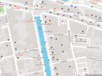 Ambulance met gepaste spoed naar de Oost-Voorstraat in Oud-Beijerland