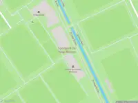 Ambulance met grote spoed naar de De Hoge Bomen in Naaldwijk