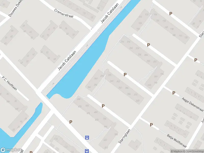 Ambulance met grote spoed naar de Staringlaan in Papendrecht