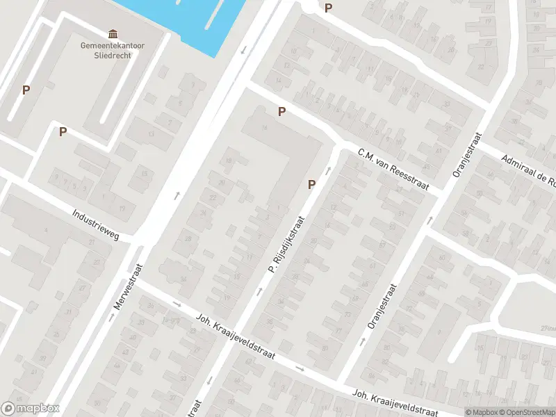 Ambulance met grote spoed naar de P. Rijsdijkstraat in Sliedrecht