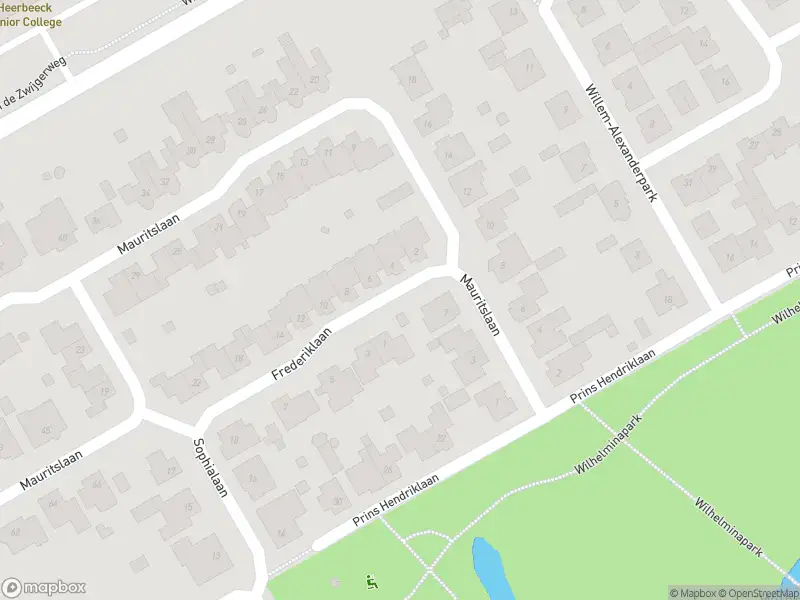 Brandweer met gepaste spoed naar de Frederiklaan in Best