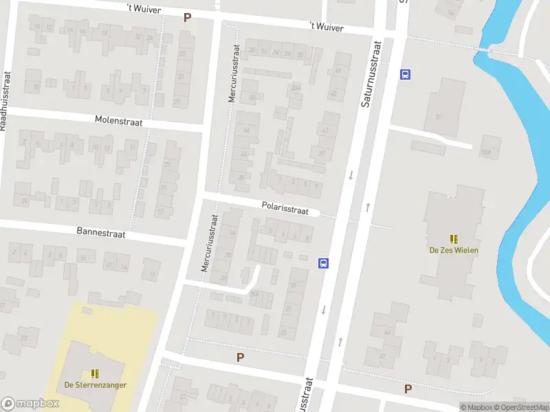 Ambulance met gepaste spoed naar de Polarisstraat in Oudorp