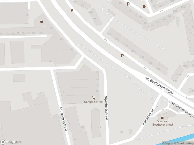 Ambulance met gepaste spoed naar de Nijverheidsstraat in Vlaardingen