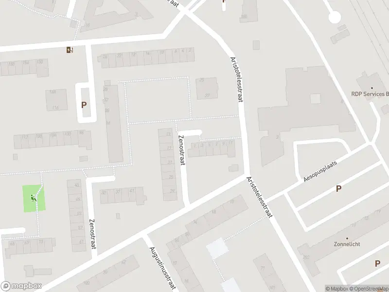 Ambulance met gepaste spoed naar de Zenostraat in Rotterdam