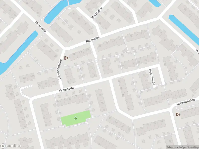 Ambulance met grote spoed naar de Lepeltjesheide in Rotterdam