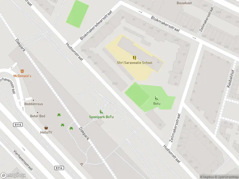 Ambulance met grote spoed naar de Hudsonstraat in Rotterdam