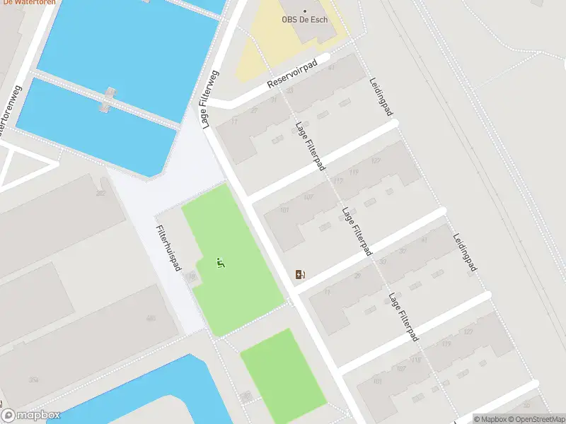 Ambulance met grote spoed naar de Overstortpad in Rotterdam