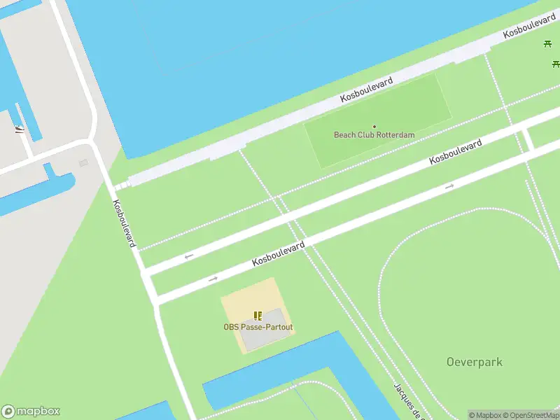 Ambulance met gepaste spoed naar de Kosboulevard in Rotterdam