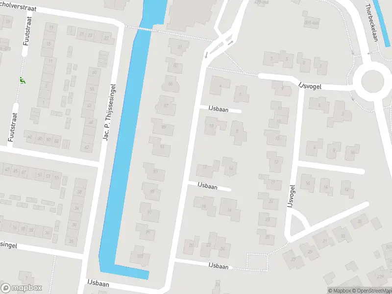 Ambulance met grote spoed naar de IJsbaan in Sliedrecht