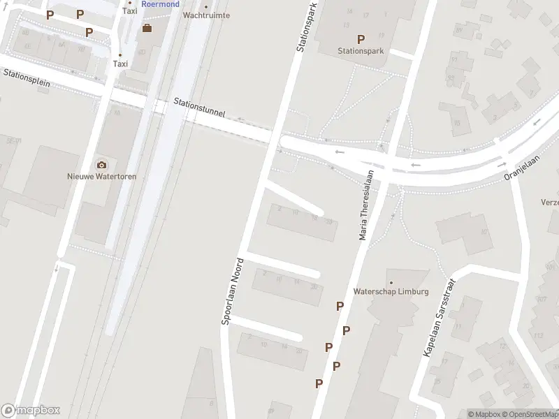 Brandweer en politie met gepaste spoed naar de Joost van den Kerckhovestraat in Roermond vanwege stankoverlast