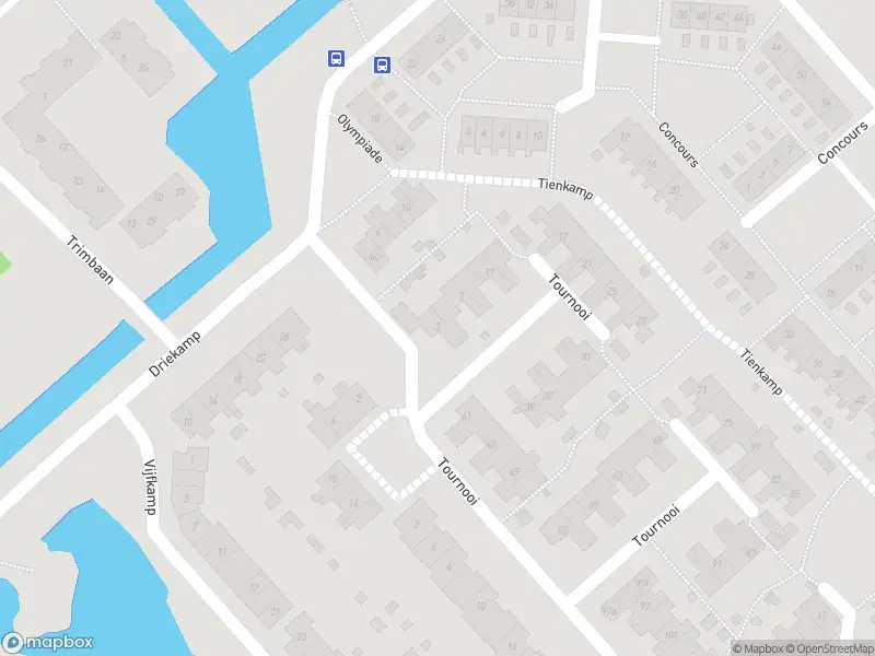 Ambulance met grote spoed naar de Tournooi in Krimpen aan den IJssel