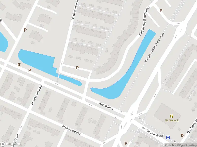 Ambulance met gepaste spoed naar de Engelsche Boomgaert in Vlaardingen