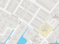 Ambulance met grote spoed naar de Slingerlandstraat in Meerkerk