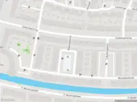 Ambulance met grote spoed naar de Batavengaarde in Alphen aan den Rijn