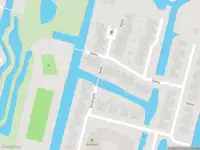 Ambulance met grote spoed naar de Azuurmees in Uithoorn