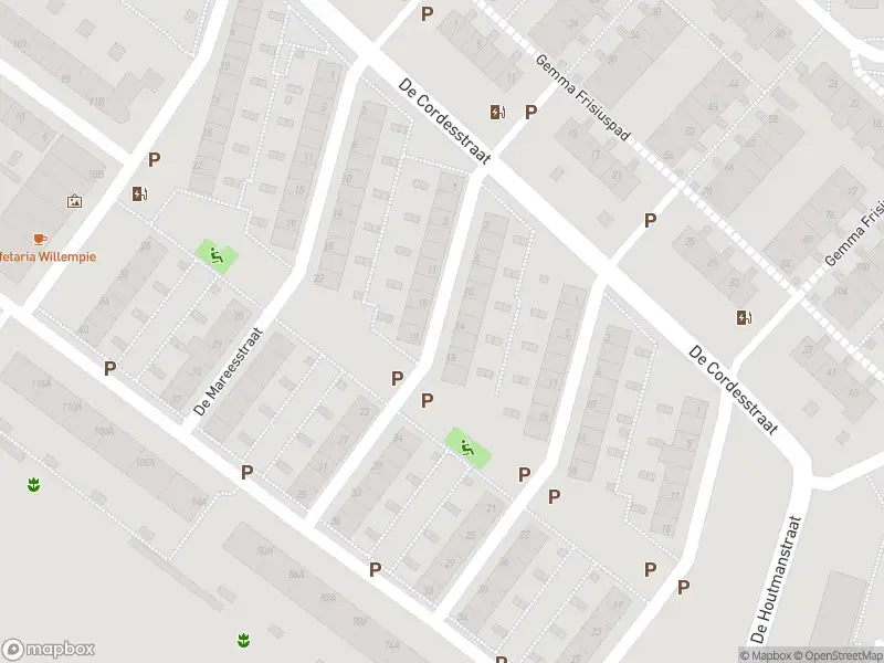 Ambulance met gepaste spoed naar de Van Ilpendamstraat in Hoek van Holland