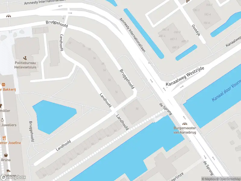 Ambulance met grote spoed naar de Bruggehoofd in Hellevoetsluis