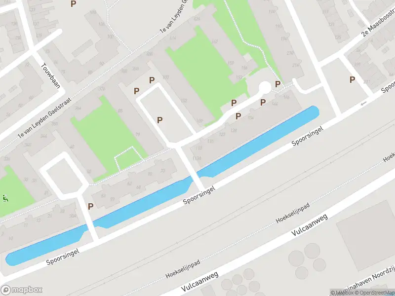 Ambulance met gepaste spoed naar de Spoorsingel in Vlaardingen