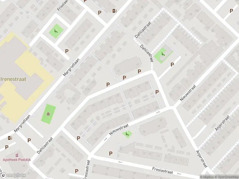 Ambulance met grote spoed naar de Julianastraat in Poeldijk