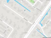 Ambulance met grote spoed naar de Woelwijklaan in Voorschoten