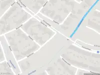 Brandweer met grote spoed naar de Apollolaan in Enschede vanwege gebouwbrand