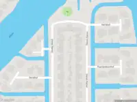 Ambulance met gepaste spoed naar de Stenen Kamer in Alblasserdam