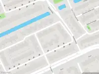 Ambulance met gepaste spoed naar de Hermanus M H Coenradistraat in Schiedam