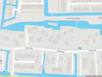 Ambulance met grote spoed naar de Sloterweg in Amsterdam