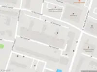 Ambulance met gepaste spoed naar de Van Baerlestraat in Vlaardingen