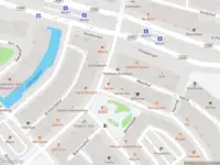 Ambulance met gepaste spoed naar de Meent in Rotterdam