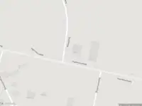 Ambulance met grote spoed naar de Wijkerstraatweg in Velsen-Noord