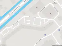 Ambulance met grote spoed naar de Schermerhoek in Capelle aan den IJssel