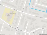 Ambulance met grote spoed naar de Koningin Julianastraat in Krimpen aan de Lek