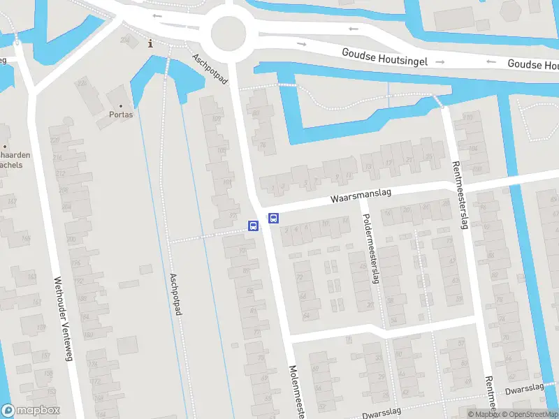 Brandweer met gepaste spoed naar de Waarsmanslag in Gouda