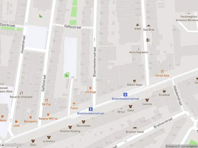 Ambulance met gepaste spoed naar de Bloemkwekersstraat in Rotterdam