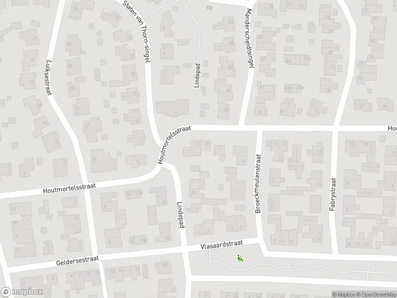 Ambulance met grote spoed naar de Houtmortelsstraat in Thorn