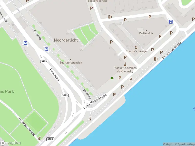 Besteld ambulance vervoer naar de Prins Hendrikkade in Rotterdam