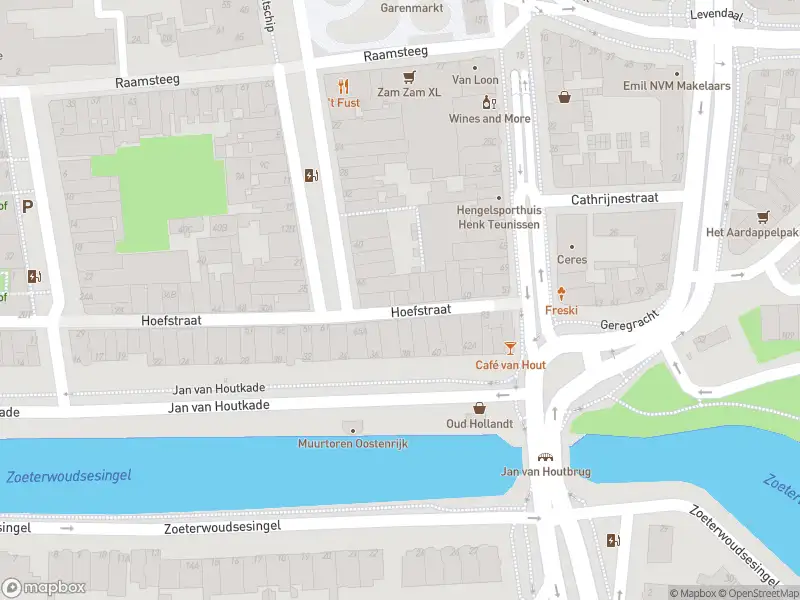 Traumahelikopter naar de Hoefstraat in Leiden