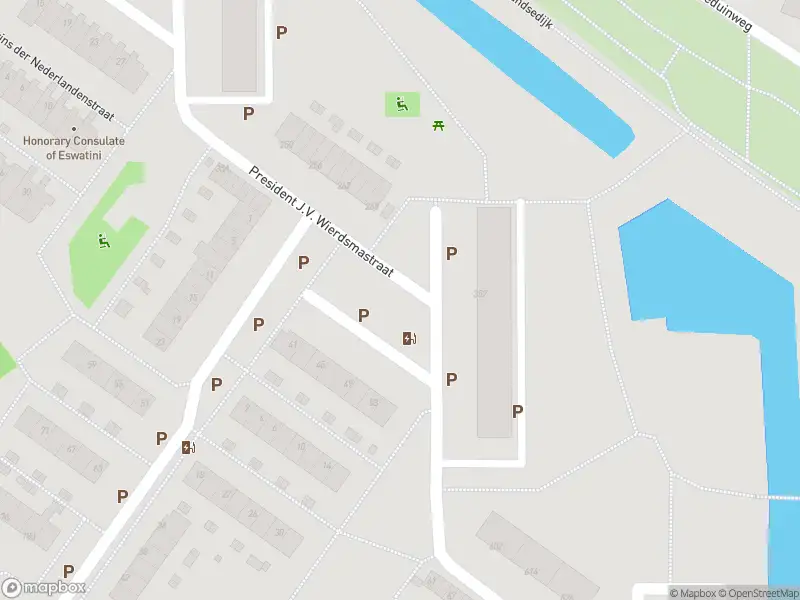 Ambulance met grote spoed naar de President J.V. Wierdsmastraat in Hoek van Holland