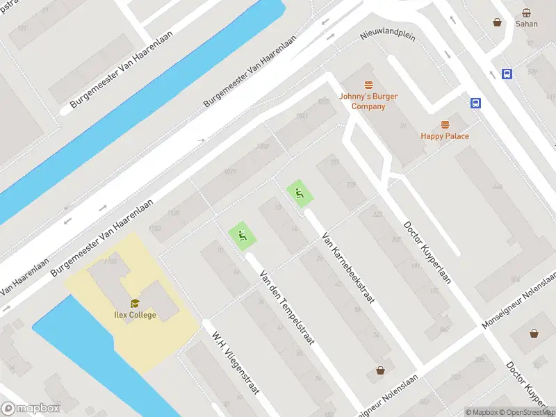 Besteld ambulance vervoer naar de Van Karnebeekstraat in Schiedam