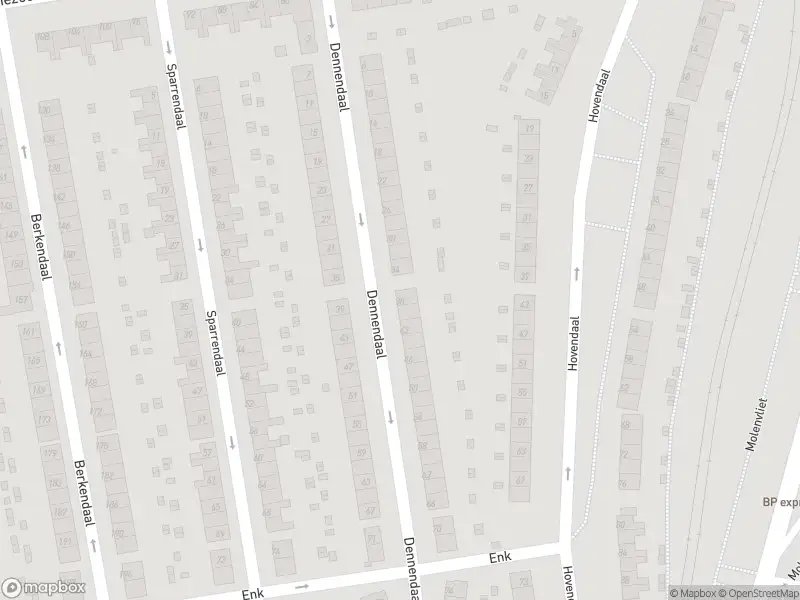 Ambulance met grote spoed naar de Dennendaal in Rotterdam