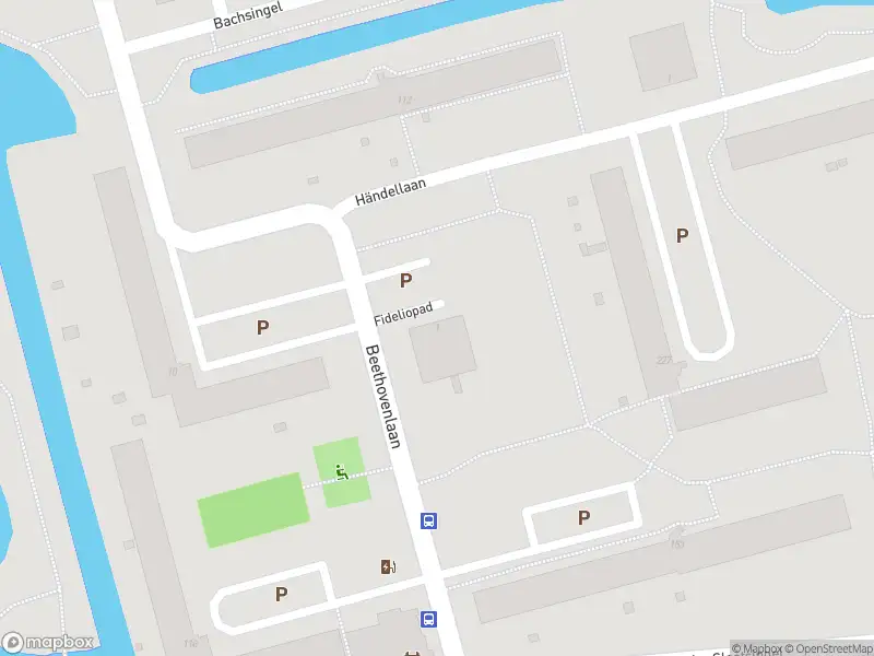 Besteld ambulance vervoer naar de Fideliopad in Delft