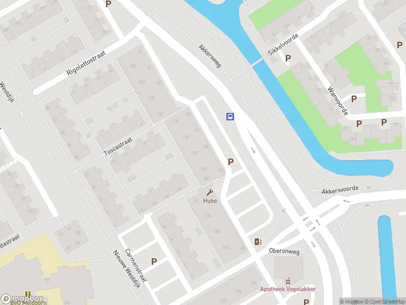 Ambulance met gepaste spoed naar de Oberonweg in Spijkenisse