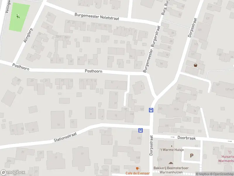 Ambulance met grote spoed naar de Fatimahof in Warmenhuizen