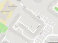 Ambulance met grote spoed naar de Lijzijde in Amsterdam