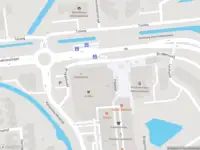 Ambulance met gepaste spoed naar de Bruggehoofd in Hellevoetsluis